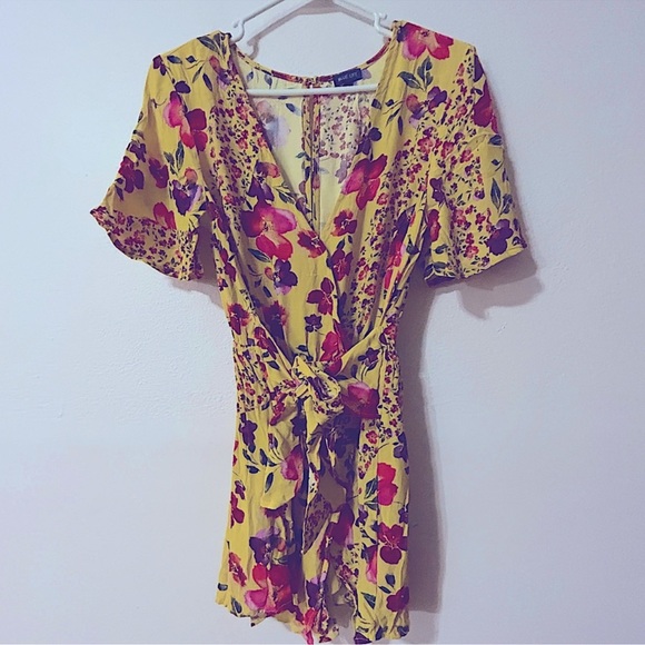 ✨BRAND NEW✨ Blue Life Floral Dress w/ Hidden Shorts Sz S ✨Must see in person✨ - Picture 1 of 9